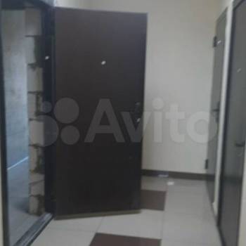 Продается 1-комнатная квартира, 39,8 м²