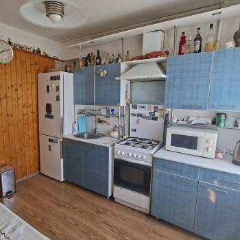 Продается 3-х комнатная квартира, 58 м²