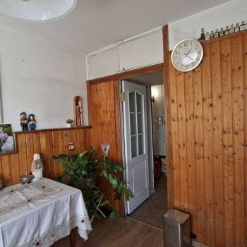 Продается 3-х комнатная квартира, 58 м²