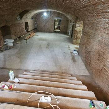 Продается Нежилое помещение, 200 м²