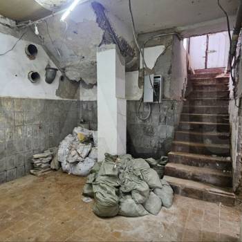 Продается Нежилое помещение, 200 м²