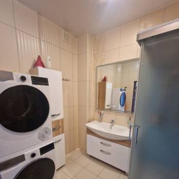 Продается Дом, 310 м²