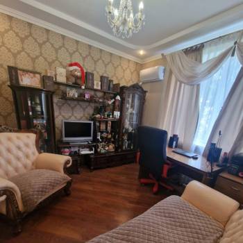 Продается Дом, 310 м²