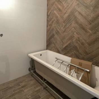 Продается 1-комнатная квартира, 52 м²