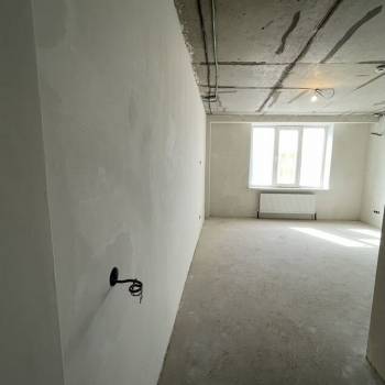 Продается 1-комнатная квартира, 52 м²