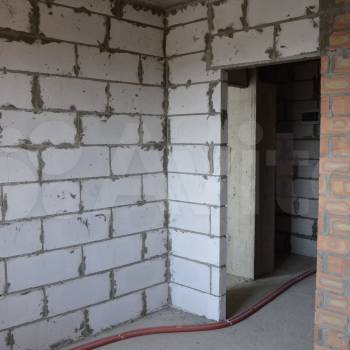 Продается 1-комнатная квартира, 42,9 м²