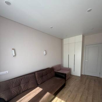 Продается 1-комнатная квартира, 33 м²