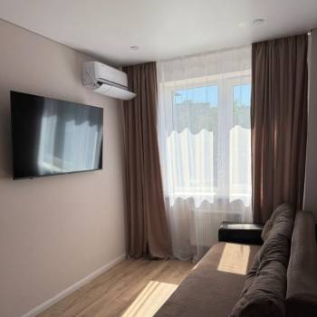 Продается 1-комнатная квартира, 33 м²