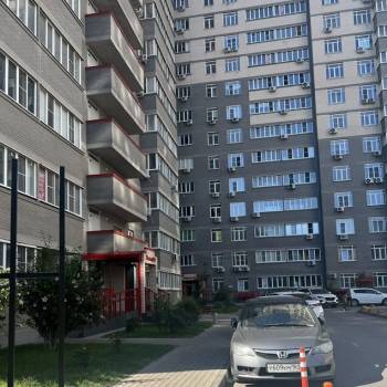 Продается 1-комнатная квартира, 44 м²