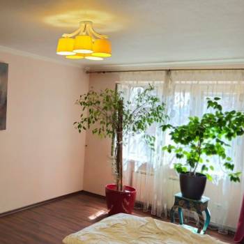 Продается 3-х комнатная квартира, 83 м²