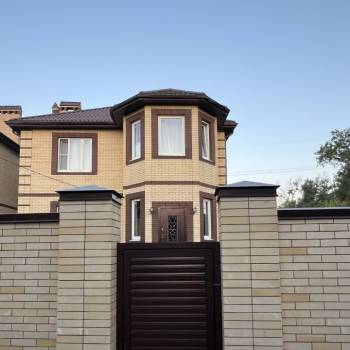 Продается Дом, 200 м²