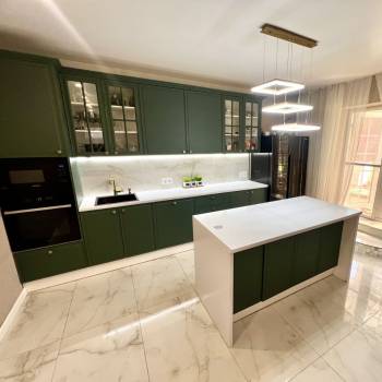 Продается Дом, 200 м²