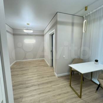 Продается 1-комнатная квартира, 40 м²