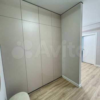 Продается 1-комнатная квартира, 40 м²