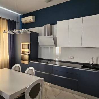 Продается 2-х комнатная квартира, 67,4 м²