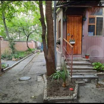 Продается Многокомнатная квартира, 90 м²