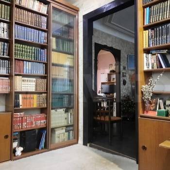 Продается Многокомнатная квартира, 90 м²