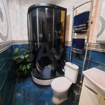 Продается Многокомнатная квартира, 90 м²