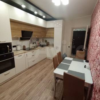 Продается 3-х комнатная квартира, 81,2 м²