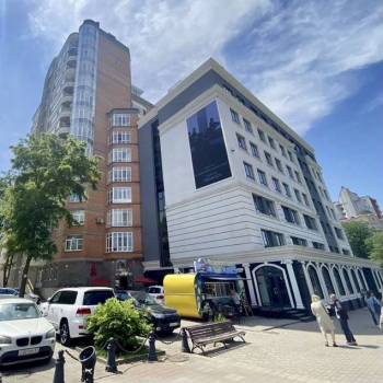 Продается Многокомнатная квартира, 172 м²