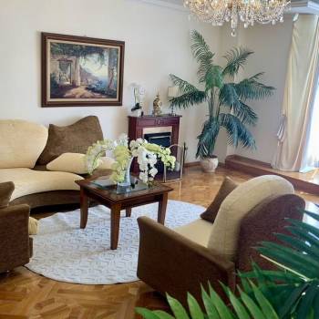 Продается Многокомнатная квартира, 172 м²