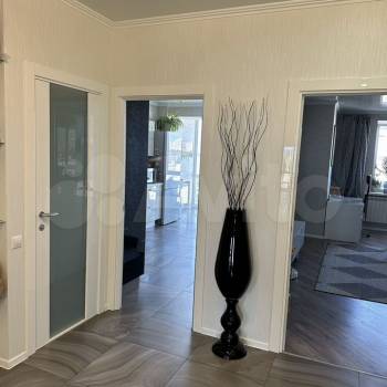 Продается 2-х комнатная квартира, 92 м²