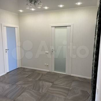 Продается 2-х комнатная квартира, 92 м²