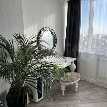 Продается 2-х комнатная квартира, 92 м²