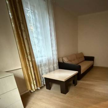 Продается 1-комнатная квартира, 30,9 м²