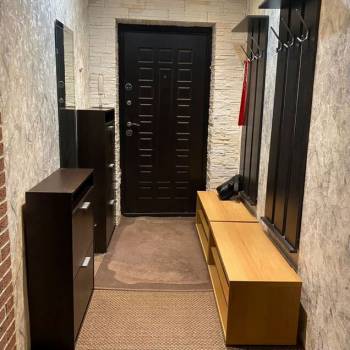 Продается 2-х комнатная квартира, 75 м²