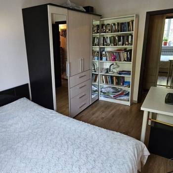 Продается 3-х комнатная квартира, 58 м²