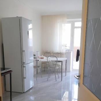 Продается 3-х комнатная квартира, 102 м²