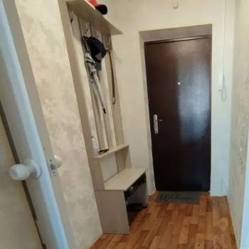 Продается 1-комнатная квартира, 35 м²