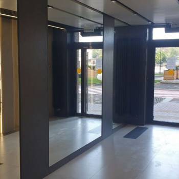 Продается 1-комнатная квартира, 37 м²