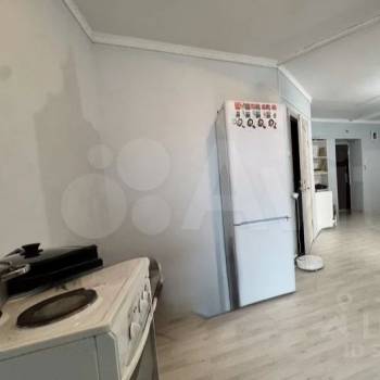 Продается 1-комнатная квартира, 41 м²