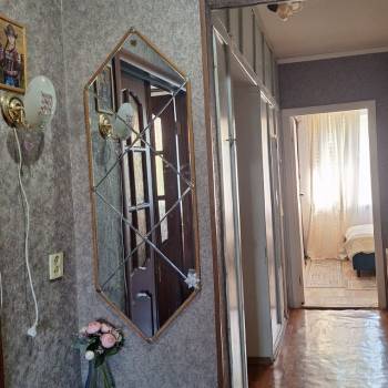 Продается Многокомнатная квартира, 84 м²