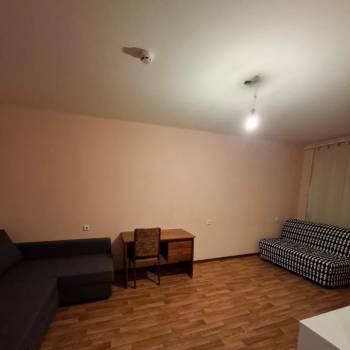 Сдается 1-комнатная квартира, 35,8 м²