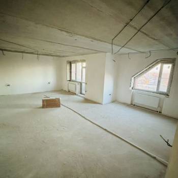 Продается 3-х комнатная квартира, 137,5 м²