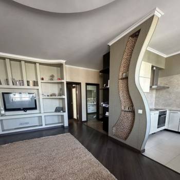 Продается 2-х комнатная квартира, 63,6 м²