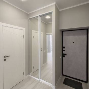 Продается 1-комнатная квартира, 37 м²