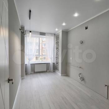 Продается 1-комнатная квартира, 37 м²