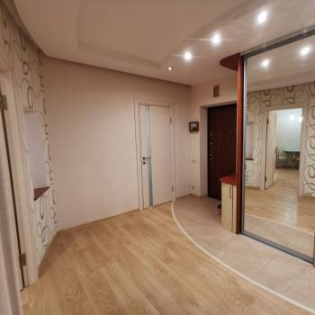 Сдается Многокомнатная квартира, 76 м²