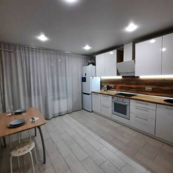 Продается 1-комнатная квартира, 39 м²