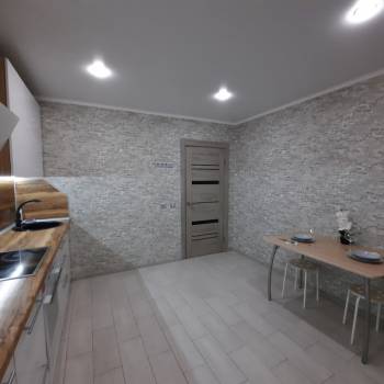 Продается 1-комнатная квартира, 39 м²