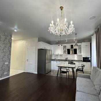 Продается 2-х комнатная квартира, 83 м²