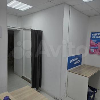 Продается Нежилое помещение, 211 м²