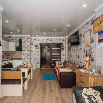 Продается 1-комнатная квартира, 38 м²