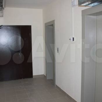 Продается 1-комнатная квартира, 38 м²