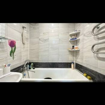 Продается 2-х комнатная квартира, 56 м²