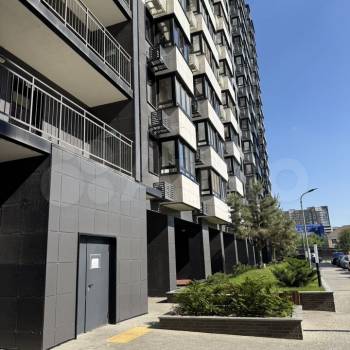 Продается 1-комнатная квартира, 33 м²